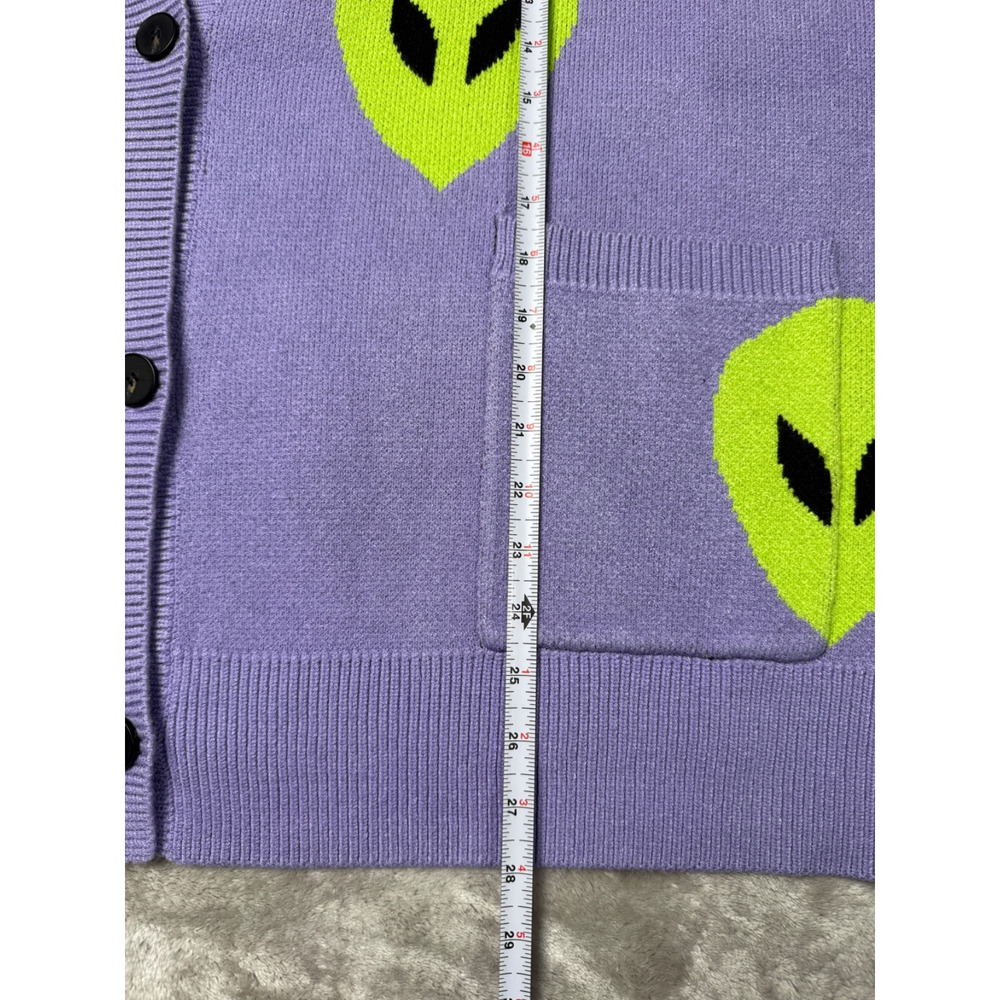 Dressed in LaLa Too Cool For You Oversized Alien Cardigan in Lavender Womens SM - Picture 5 of 6